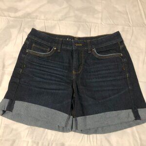 WHBM Rolled cuff denim 5" shorts. Size 2
